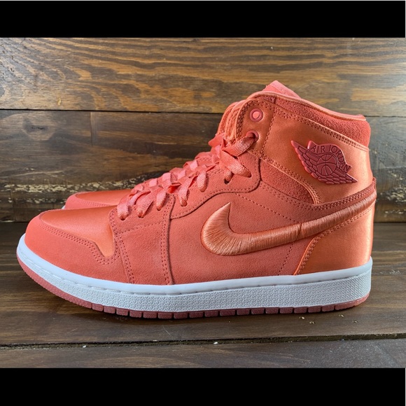 Jordan Shoes - Air Jordan 1 Retro High SOH Womens Shoes
